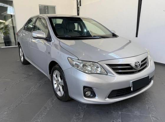 TOYOTA COROLLA 2.0 XEI 16V FLEX 4P AUTOMÁTICO TOYOTA COROLLA 2.0 XEI 16V FLEX 4P AUTOMÁTICO